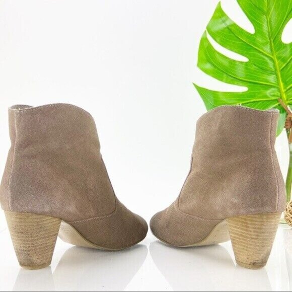 Ecote Urban Outfitters Women's Alexandra Boot Size 9 Block Heel Tan Taupe Suede - Picture 5 of 11